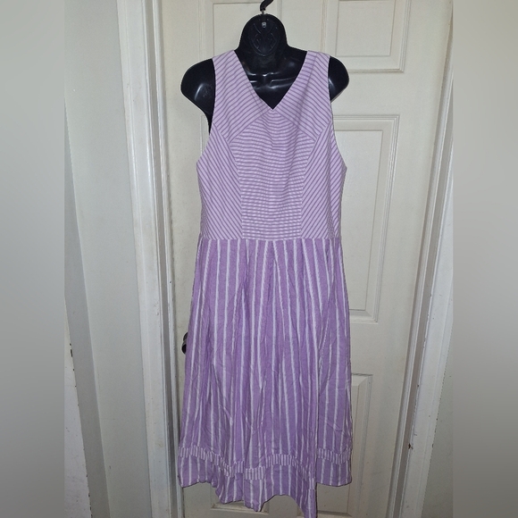Purple Pleated Sundress with Square Neckline - Picture 7 of 8